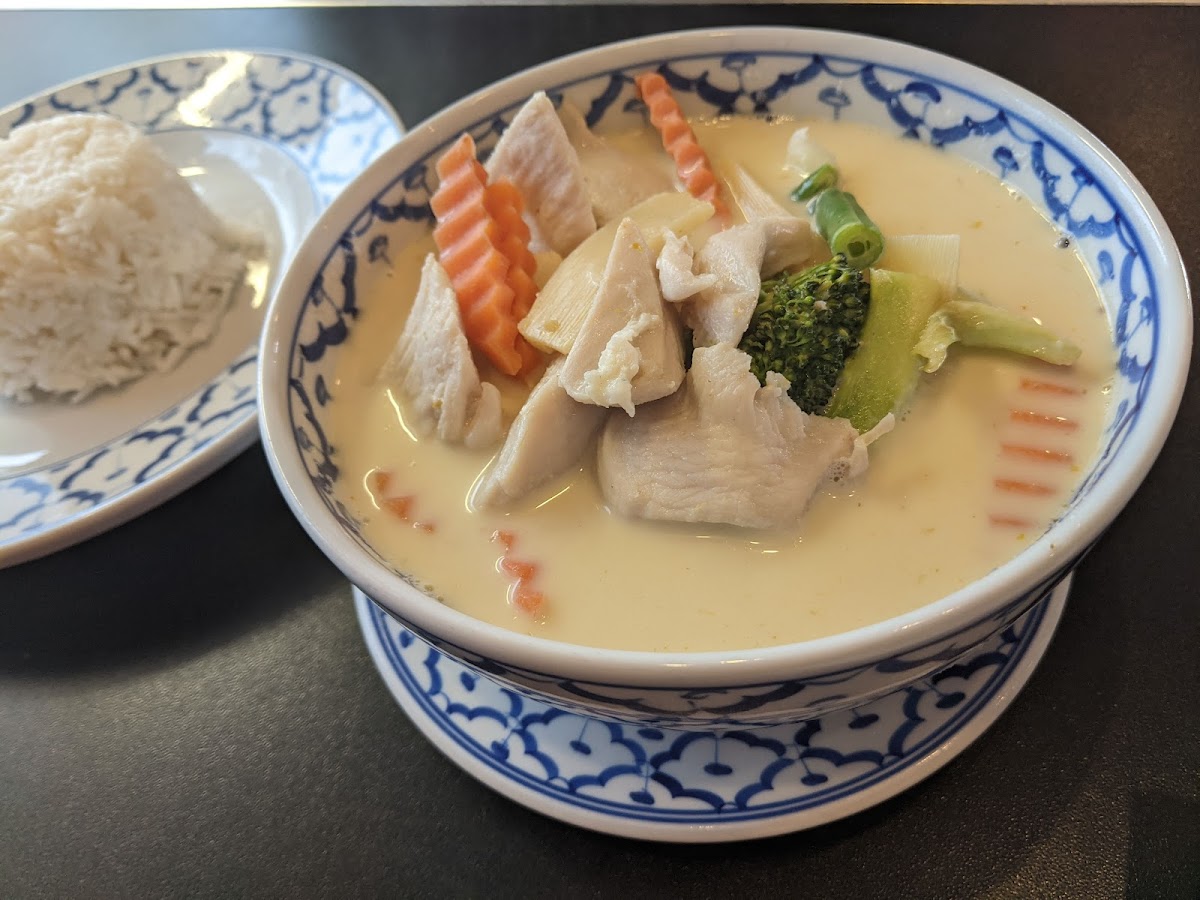 Thai Aroy Maak Restaurant-5